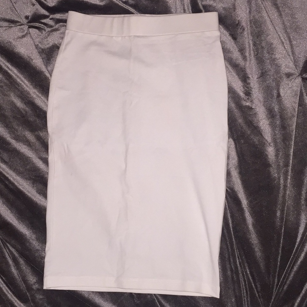 Pencil bandage skirt
